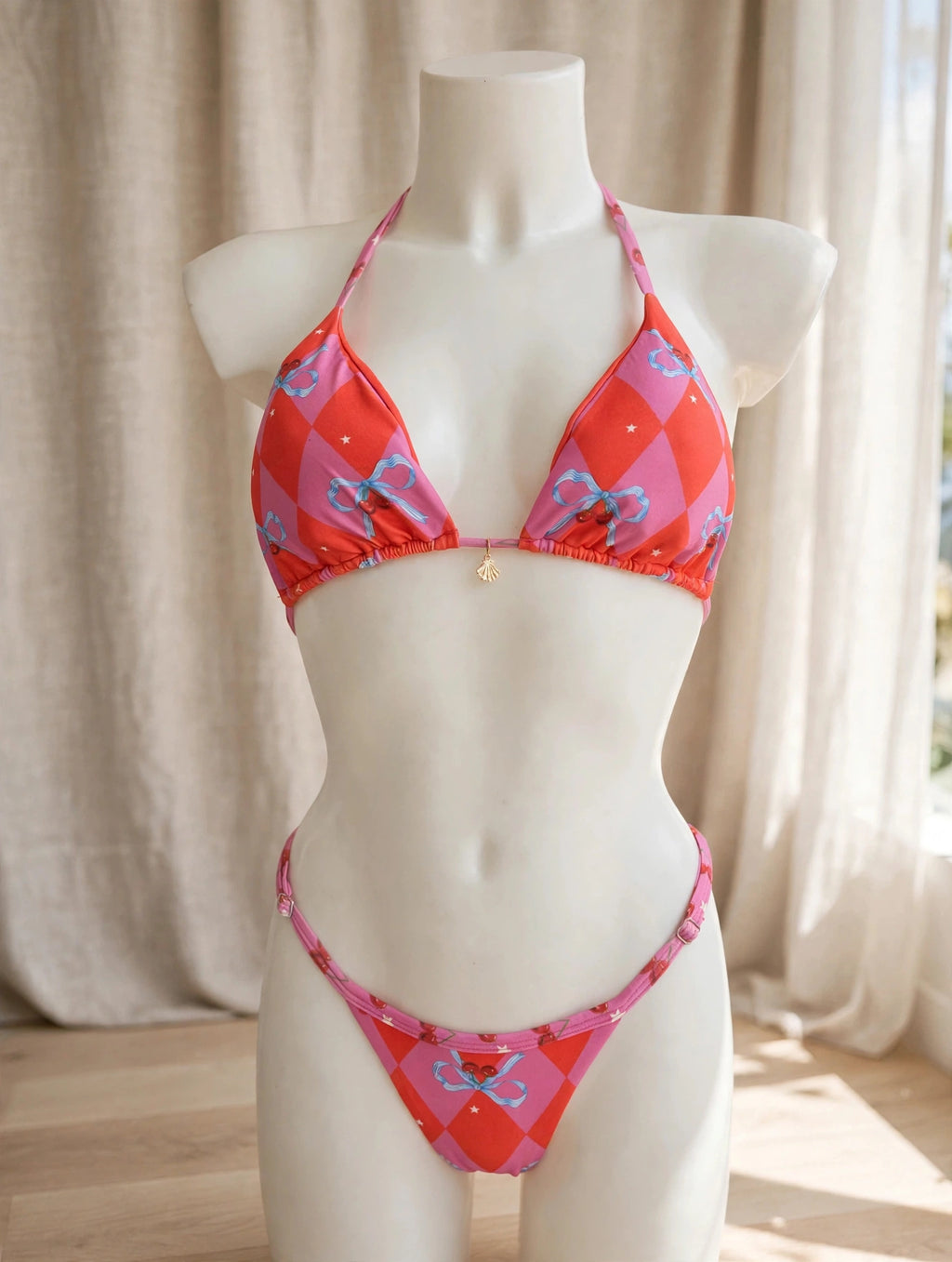 BIKINI SAKURA